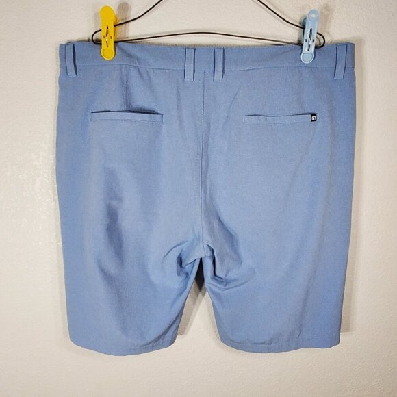 Travis Mathew Mens Chino Golf Shorts Size 40 Blue Casual Hybrid Performance - Picture 2 of 7